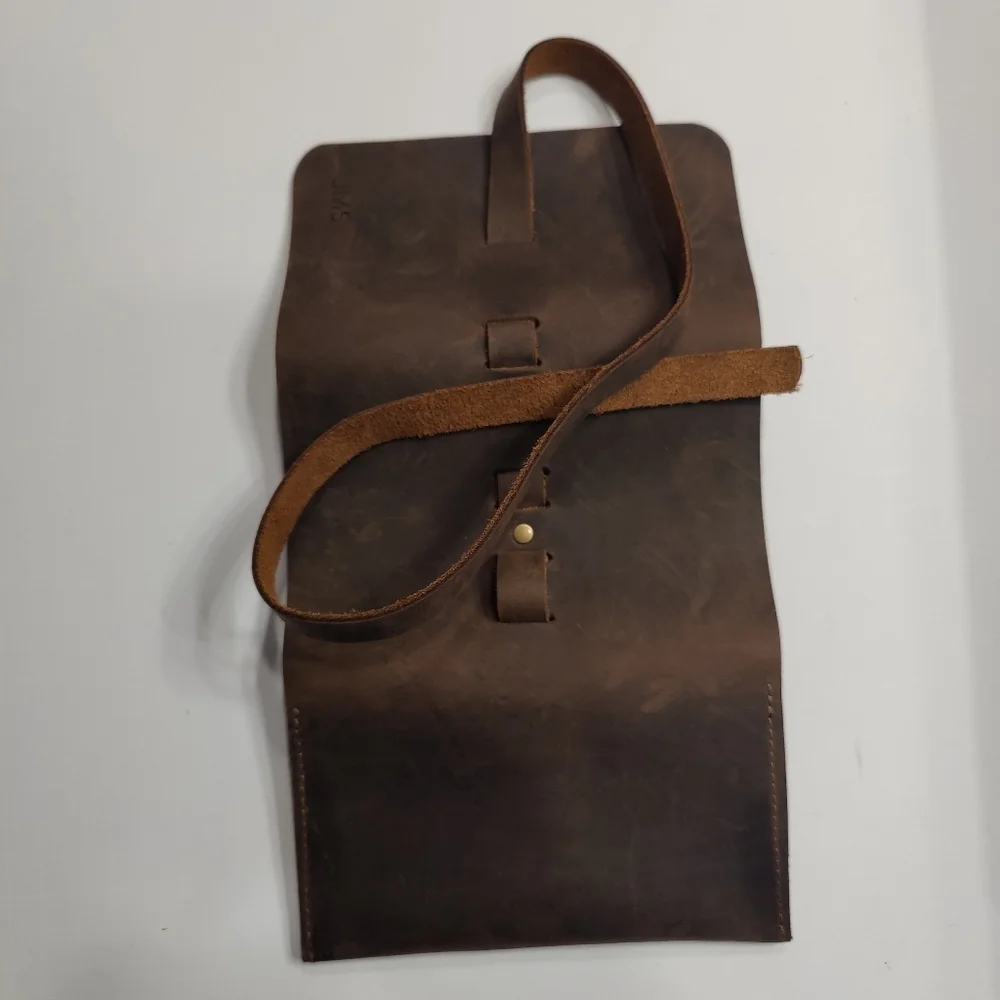 Springbok Vintage Leather Pouch with strap